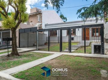 Casa · 140m² · 3 Dormitorios · 1 Cochera · Venta Casa Tres Cerritos