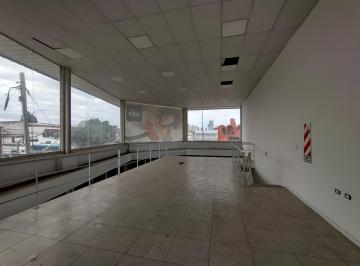 Local comercial · 180m² · 2 Ambientes · Local en Las Delicias
