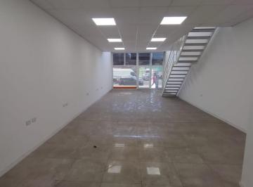 Local comercial · 144m² · 2 Ambientes · Local en Las Delicias