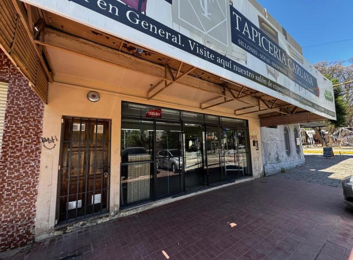 Local comercial · 195m² · 4 Ambientes