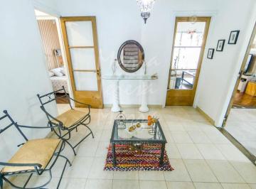 Casa · 99m² · 5 Ambientes · Casa en Venta Rosario Alberdi.