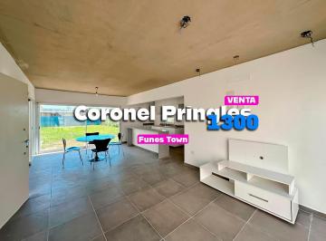 Casa · 64m² · 3 Ambientes · 1 Cochera · Casa de Diseño en Venta, 1 Dormitorio Funes Town Coronel Pringles 1300