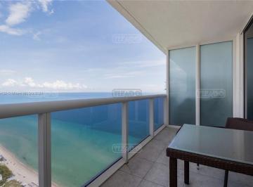Departamento · 78m² · 2 Ambientes · 2 Cocheras · Departamento en Venta en Hallandale, Miami, Florida