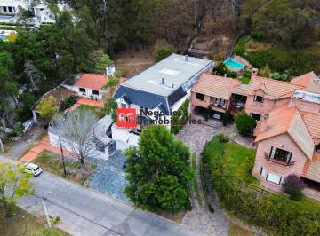 Casa de 10 ambientes, Salta · Alquiler o Venta - Chateau del Cerro.