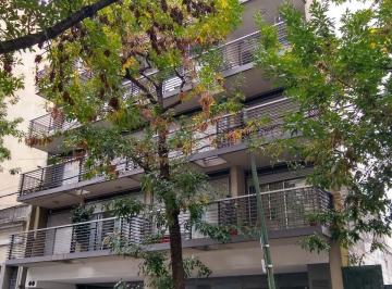 Departamento de 1 ambiente, San Cristobal · Monoambiente Fte Bcon Inpecable
