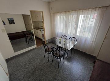 Departamento · 32m² · 2 Ambientes · Departamento de 2 Ambientes Al Contrafrente Muy Luminoso