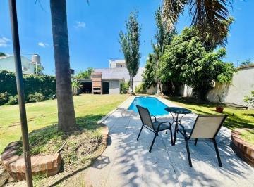 Casa · 250m² · 5 Ambientes · Venta Urgente! Casa 5 Amb. Haedo - Lote 1000 m.