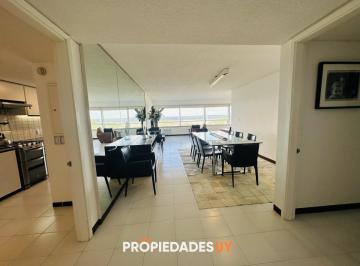 Foto1 · Apartamento de 3 Dorm. y Dependencia de Servicio en Punta del Este