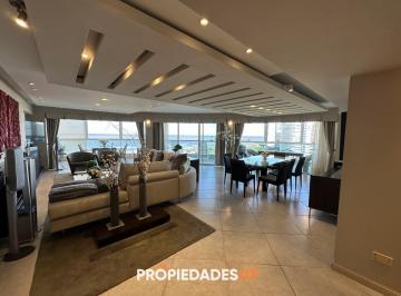 Foto1 · Super Apartamento en La Brava, 3 Dorm. y Dep. Parrillero Propio en Venta Punta del Este