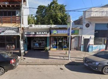 Local comercial · 31m² · 3 Ambientes · Terreno de 8,66 X 50, con 2 Locales, Zona Comercial, Ideal Inversor!