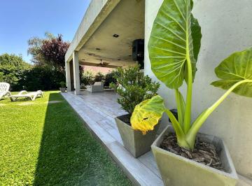Casa · 180m² · 5 Ambientes · Casa en Alquiler Anual en El Molino | Vco Propiedades