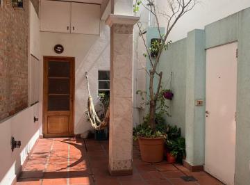 PH de 3 ambientes, Villa Real · PH 3 Amb C/patio