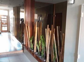 Departamento · 70m² · 3 Ambientes · 1 Cochera · Vende - Departamento 3 Ambientes con Cochera