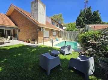 RLD-RLD-2391_2 · Chalet Lote 302 m² - 3 Dorm - 2 Baños - Jardin - Piscina