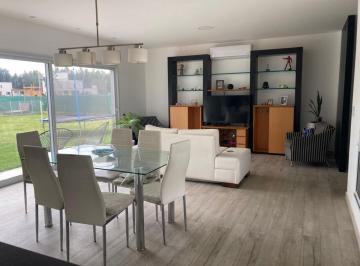 Casa de 6 ambientes, Funes · Casa 3 Dorm. en Barrio Privado - Quincho y Piscina - Haras de Funes
