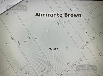 Terreno · 900m² · 2 Cocheras · Casa en Adrogue