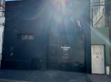 Bodega-Galpón · 50m² · 2 Ambientes · Venta Galpon con Casa Interna de Pasillo de un Dormitorio y Terraza en Refineria