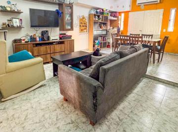 Departamento · 67m² · 3 Ambientes · Venta de Departamento 3 Amb en Cinco Esquinas - Hurlingham