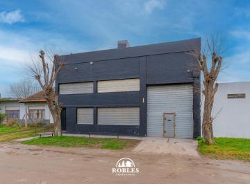 Bodega-Galpón · 976m² · Dos Naves Industriales en Block, Zona Complejo Polideportivo.