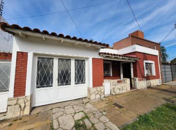 Casa · 100m² · 5 Ambientes · 2 Cocheras · Casa en Padua Sur