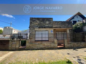 Casa · 80m² · 3 Ambientes · 1 Cochera · Casa en Venta Villa Ballester Zona Holters