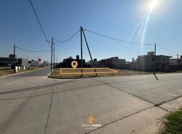 Terreno · 411m² · Lote en Venta Colinas de Manantiales