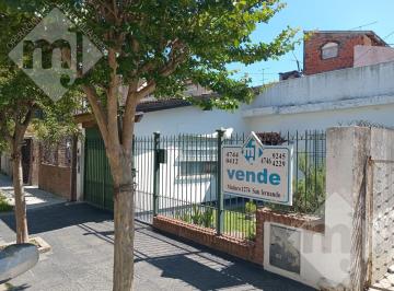 Casa · 70m² · 2 Ambientes · Casa en Virreyes