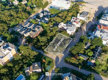 Terreno · 995m² · Venta - Lote Apto Desarrollo - a 50 m del Mar - Mar de Las Pampas
