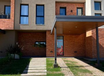 Casa de 5 ambientes, Córdoba · Duplex en Venta Verbenas Manantiales 3 Dorm.