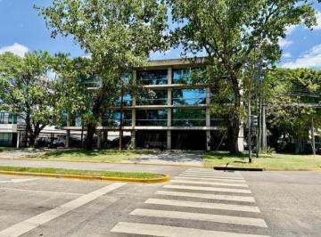 Oficina comercial · 145m² · 5 Ambientes · Oficina en Lomas de San Isidro