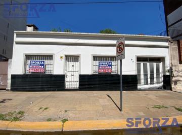 Local comercial · 100m² · 4 Ambientes · 1 Cochera · Casa Para Uso Comercial o Profesional en Microcentro de San Miguel
