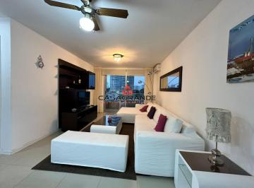 Departamento · 70m² · 3 Ambientes · 1 Cochera · Apartamento de 2 Dorm. en Aidy Grill con Parrillero Propio