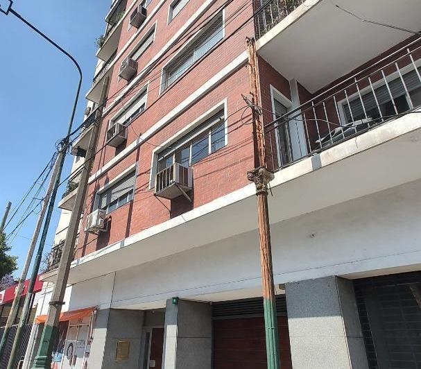 Departamento · 100m² · 5 Ambientes · 1 Cochera