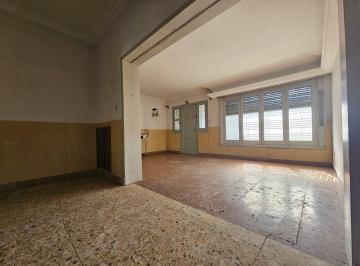 Casa de 3 ambientes, Lanús · Casa 3 Amb C/ ¡Fondo Libre y Garaje!