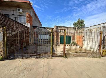 Casa · 138m² · 3 Ambientes · 1 Cochera · Casa en Venta en G. de Laferrere