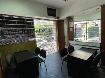 Local comercial · 100m² · Local Comercial en Plaza Mitre.