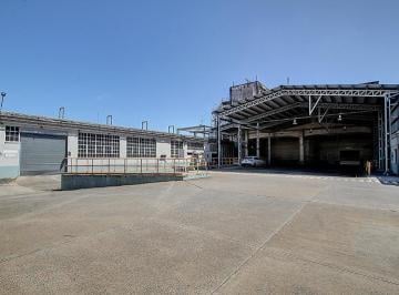 Depósito · 6500m² · En Pque Logist, Deposito de 6500 m² en Planta, Excelente Estado, Dividido en 4 Naves Interconectadas