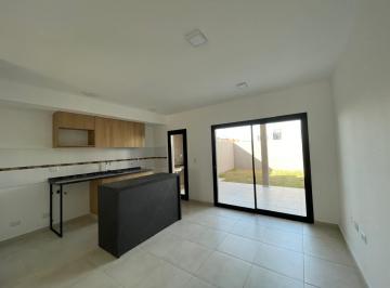 Casa · 150m² · 4 Ambientes · 1 Cochera · Duplex en Venta de 3 Dorm. en B° Colinas de Manantiales