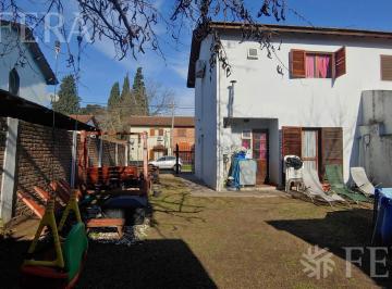 Casa · 59m² · 3 Ambientes · 1 Cochera · Venta de Casa de 3 Ambientes con Cochera en Longchamps