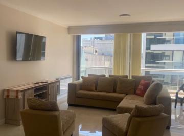 Departamento · 105m² · 3 Ambientes · 1 Cochera · Departamento 3 Amb. con Balcón Saliente