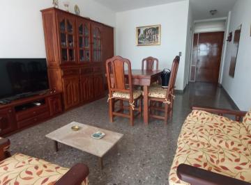 Departamento de 3 ambientes, La Plata · 54 E/4 y 5. Vta. de Departamento de 2 Dorm.. Céntrico