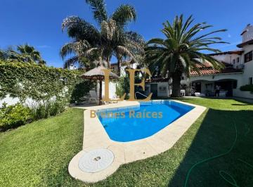 Casa · 190m² · 5 Ambientes · 3 Cocheras · Venta Casa Aranjuez Country Club