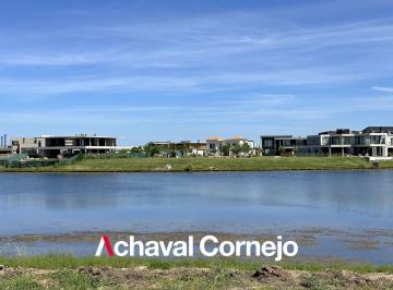 Terreno · 967m² · Hermoso Lote Terreno Al Lago en Barrio Costas Puertos Escobar