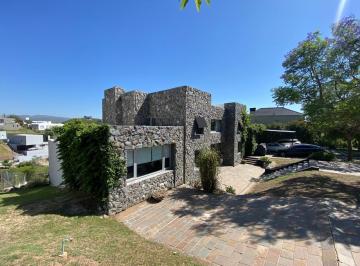 Casa de 4 ambientes, La Calera · La Cuesta Venta Casa 3 Dorm (Ppal en Suite) Amplia Galería Piscina