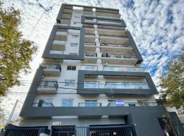 Departamento de 2 ambientes, Tres de Febrero · Departamento 2 Ambientes en Caseros con Cochera en Venta