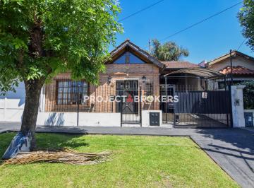 Casa de 3 ambientes, Morón · Casa en Venta en Castelar