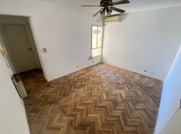 Departamento de 3 ambientes, Mataderos · Excelente Departamento de 3 Ambientes!