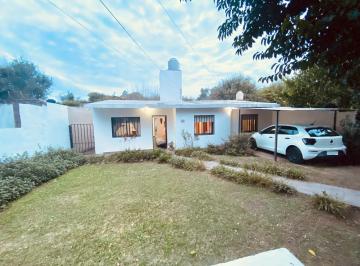 Casa de 4 ambientes, Unquillo · Casa Apta Credito Hipotecario Bancor - 2 Dorm. - Jardin - Cochera - Patio - Unquillo