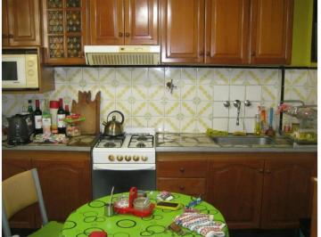 Casa · 85m² · 4 Ambientes · En Venta Casa en Dos PH en Villa Raffo a 2 Cuadras de Av Gral Paz y Lope de Vega F: 10122