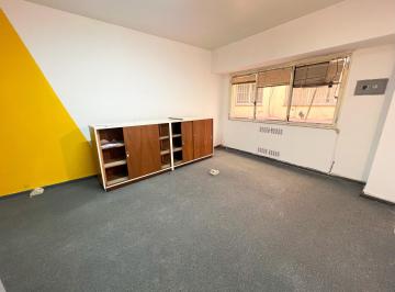 Oficina comercial de 1 ambiente, Monte Castro · Excelente Oficina en Microcentro con Baño Propio. No Apto Vivienda.